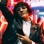 woman-neon
